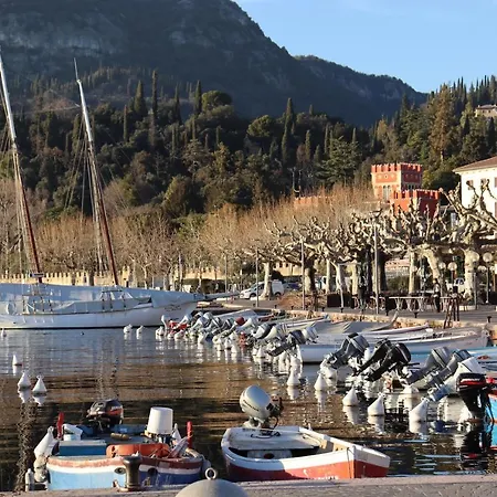 Monika 302 Joy In The Appartement *