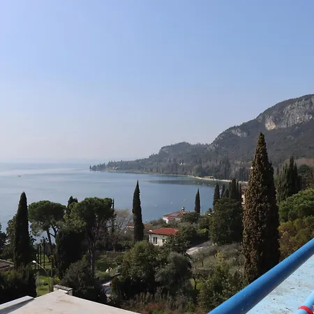 Monika 302 Joy In The Garde